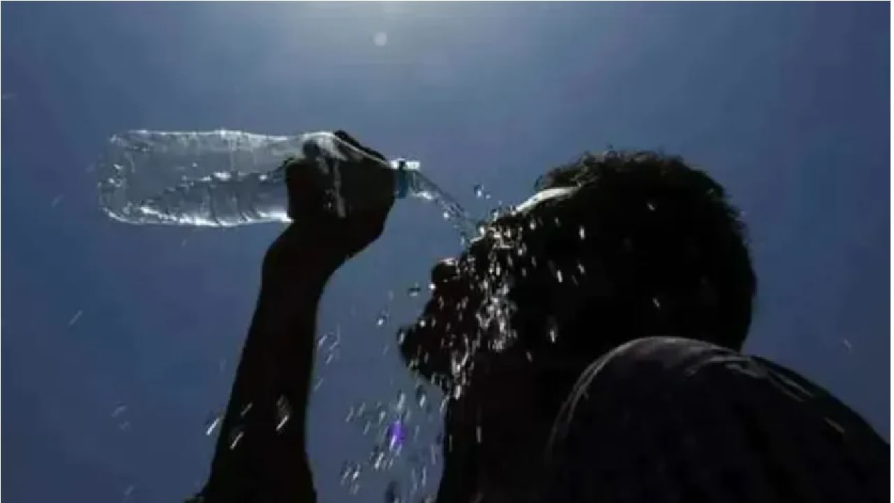 Water | जास्त पाणी पिणेही आरोग्यासाठी घातक, जाणून घ्या किती असावे प्रमाण