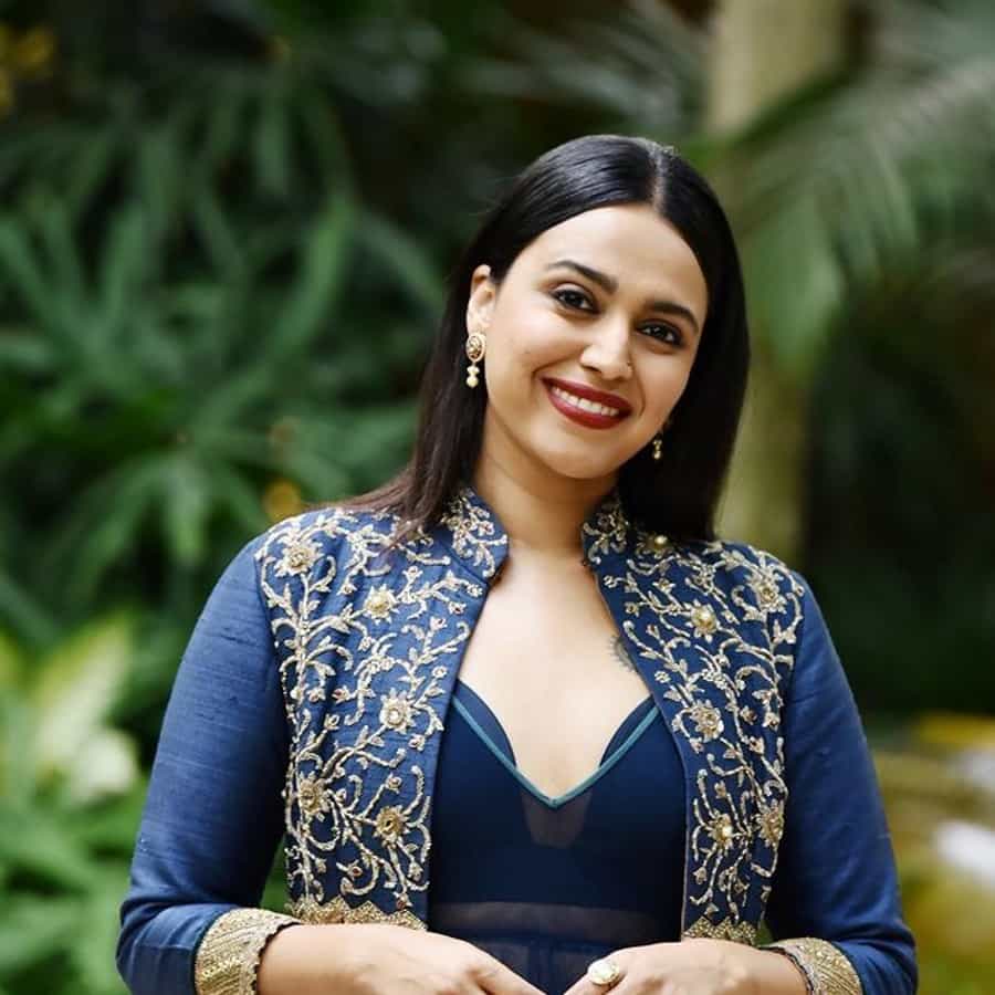 अभिनेत्री स्वरा भास्कर (Swara Bhasker) सतत तिच्या वादग्रस्त वक्तव्यांमुळे चर्चेत राहते. स्वराने आतापर्यंतच्या तिच्या करिअरमधील विविध भूमिका साकारल्या आहेत. दमदार अभिनयासोबतच बेधडक मतं मांडण्यासाठी ती ओळखली जाते. यामुळे अनेकदा तिला ट्रोलिंगचाही सामना करावा लागतो.