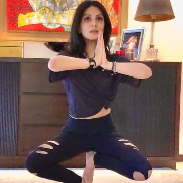 अभिनेता रणबीर कपूरची बहीण रिद्धिमा कपूर साहनी ही त्या स्टार किड्सपैकी एक आहे, जी फिल्म जगतात सक्रिय नसूनही सोशल मीडियावर प्रचंड प्रसिद्ध आहेत. तिचे सोशल मीडियावर लाखों चाहते आहेत. याचे मुख्य कारण म्हणजे तिचा फिटनेस होय.