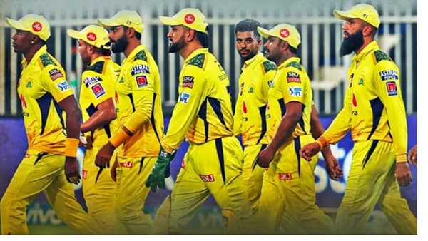 IPL 2022: CSK ला मोठा झटका, प्रमुख गोलंदाजाला पायानंतर आता पाठिची दुखापत, संपूर्ण सीजनला मुकणार?