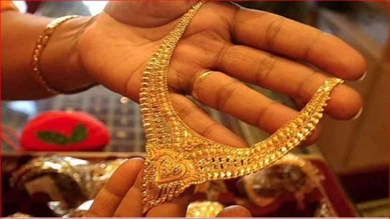 Gold, silver prices: सोन्या, चांदीच्या दरात तेजी, सोन्यात 390 रुपयांची वाढ; तर चांदी 800 रुपयांनी वधारली