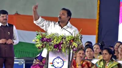 Pune Ravikant Varpe : बहुरूपी राज ठाकरेंनी संघाची चड्डी घातली तरी आश्चर्य वाटणार नाही