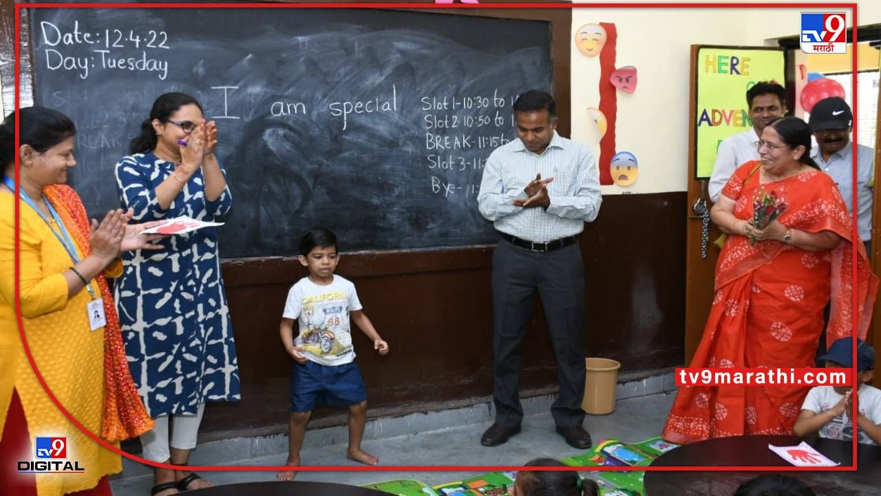 Nagpur Education | मनपाच्या 6 इंग्रजी शाळा कार्यरत, मनपा आयुक्तांची शाळांना भेट; विद्यार्थ्यांशी साधला संवाद