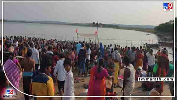 Kumbh Melawa | गडचिरोलीतील प्राणहिता नदीकिनाऱ्यावर पुष्कर कुंभ मेळावा, हजारो भाविकांची उसळली गर्दी