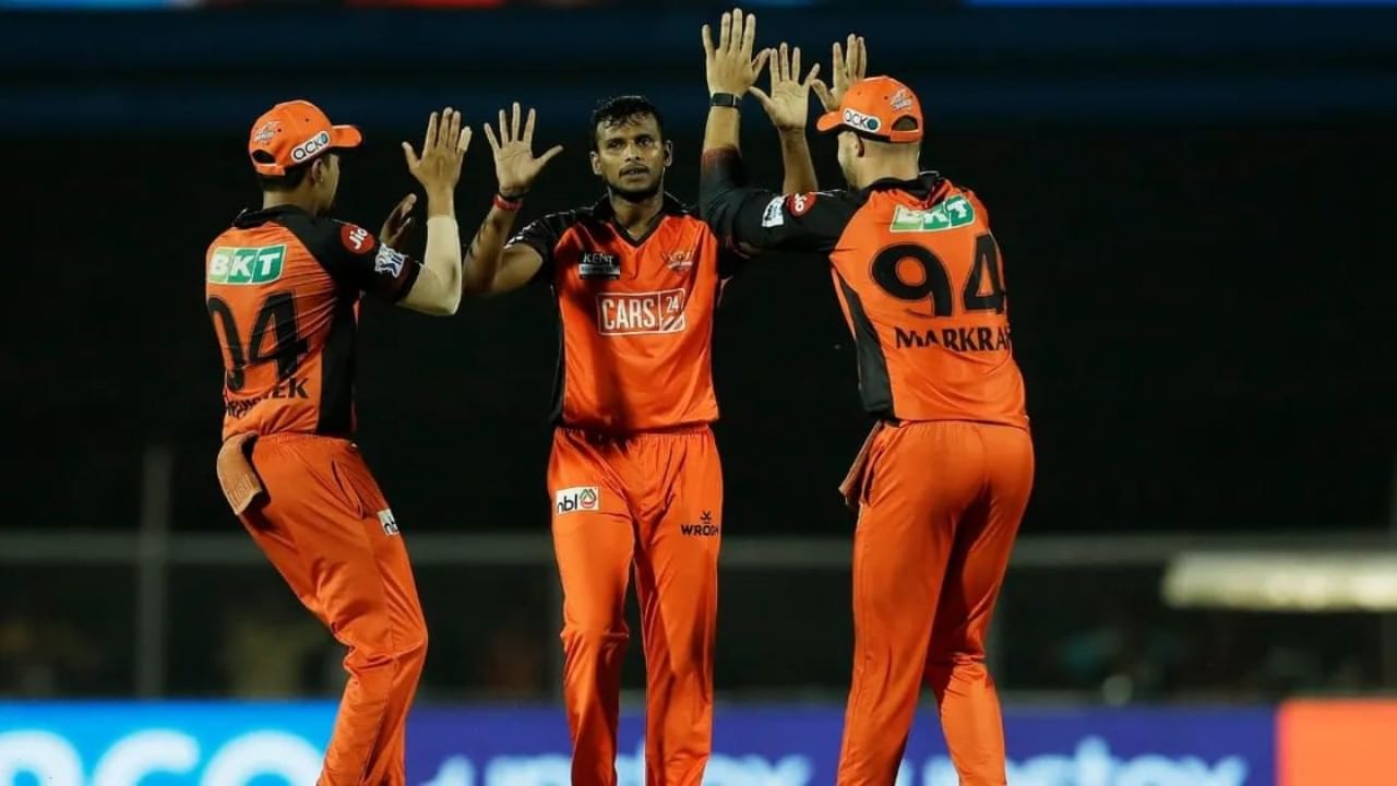 IPL 2022 Purple Cap: उमेश यादवला मागे टाकत नटराजन दुसऱ्या स्थानी, चहलच्या वर्चस्वाला धोका