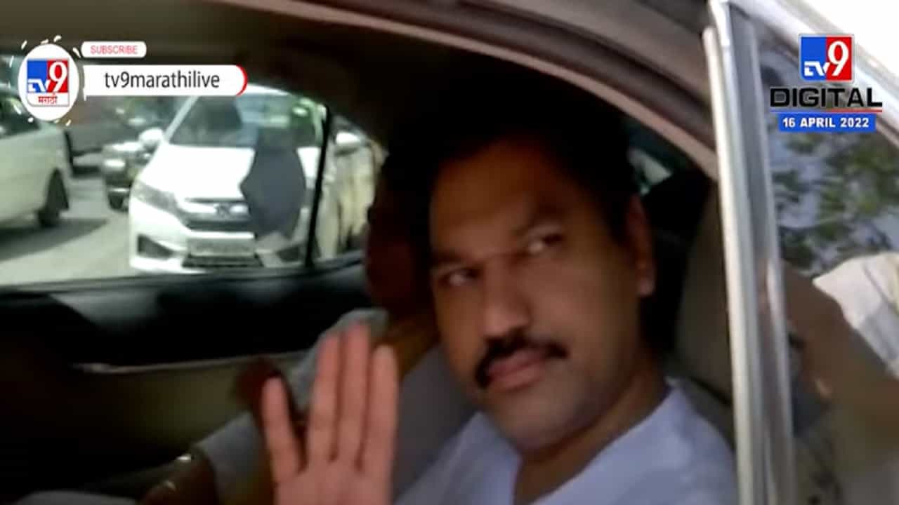 धनंजय मुंडे यांना रुग्णालयातून डिश्चार्ज, प्रकृती चांगली असल्याची डॉक्टरांची माहिती