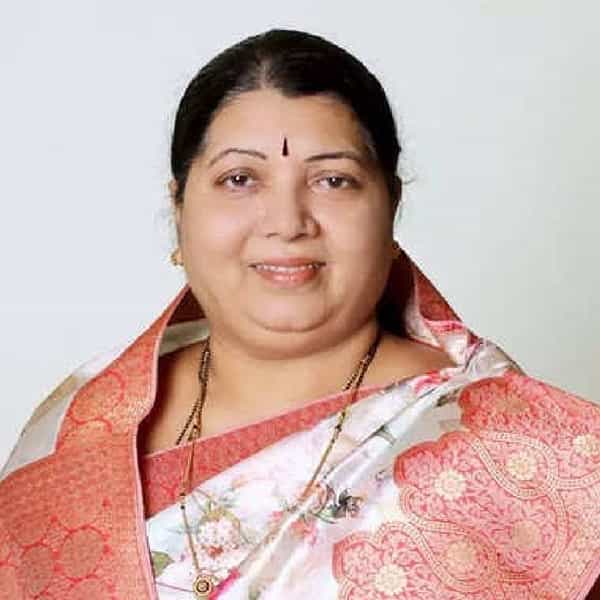 कोल्हापूर उत्तर विधानसभा पोटनिवडणुकीचा निकाल महाआघाडीच्या बाजूने लागला. अटीतटीच्या निवडणुकीत काँग्रेस उमेदवार जयश्री जाधव यांनी विजय मिळवला आहे.