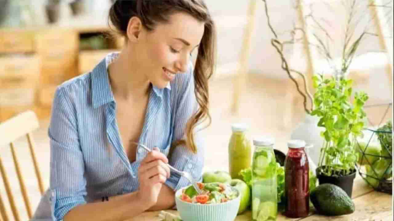 Health Care Tips : उन्हाळ्यात हे 5 पदार्थ नक्की खा आणि निरोगी राहा!