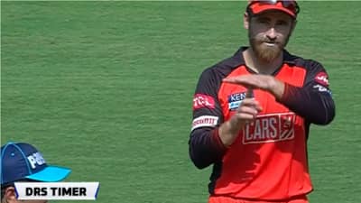 PBKS vs SRH IPL 2022: वेळ संपल्यानंतर केन विलियमसनने DRS घेतला? jonny bairstow अंपायरला भिडला