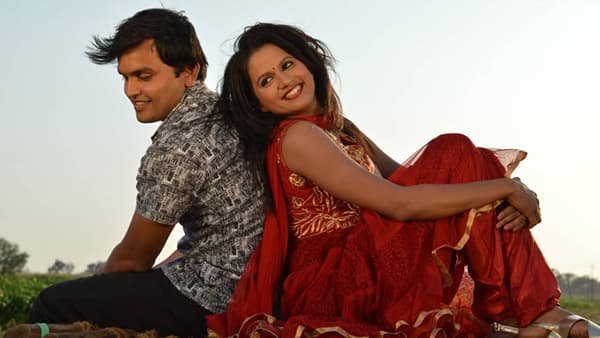 Marathi Movie : तराफामध्ये अश्विनी कासार आणि पंकज खामकर यांची केमेस्ट्री, सिनेमा 6 मेला प्रेक्षकांच्या भेटीला