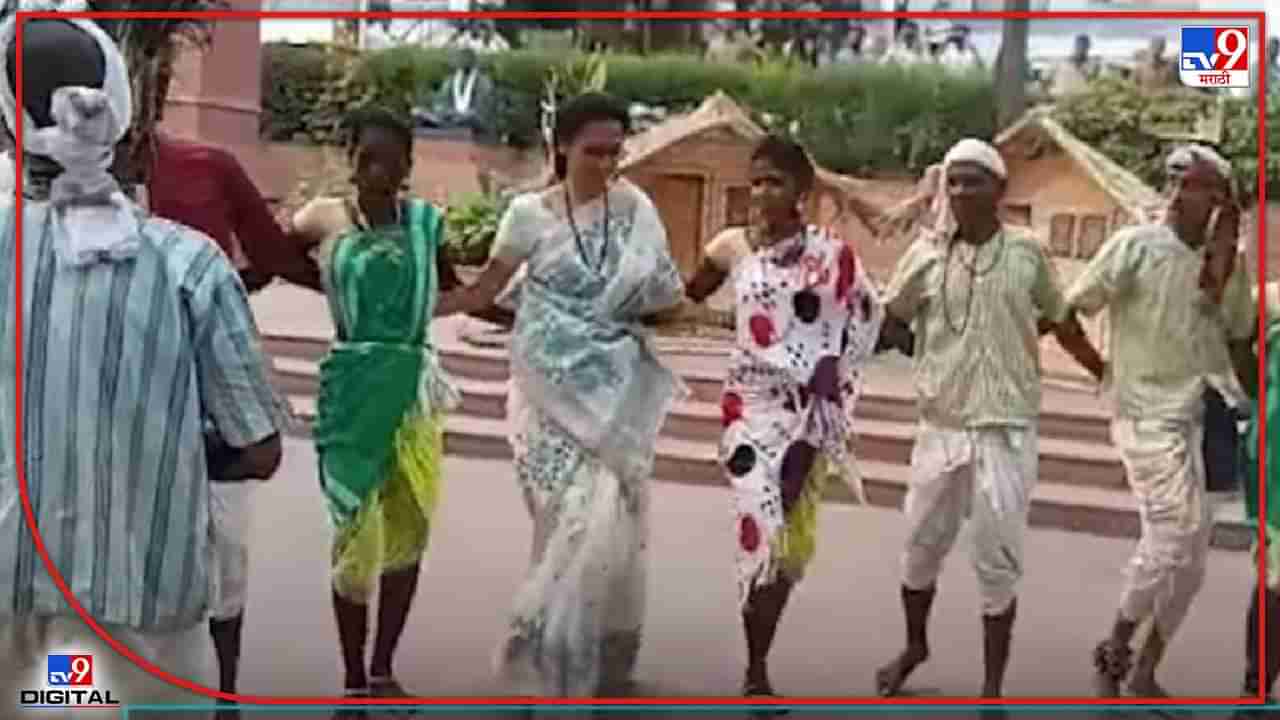 Supriya Sule dance : सुप्रिया सुळेंनी आदिवासी बांधवांसोबत धरला ठेका! सुप्रियाताईंचं तारपा नृत्य नक्की पाहा