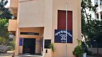 Pune Police : वसुली भोवली; पुण्याच्या सिंहगड पोलीस ठाण्यातील पोलीस कर्मचारी निलंबित