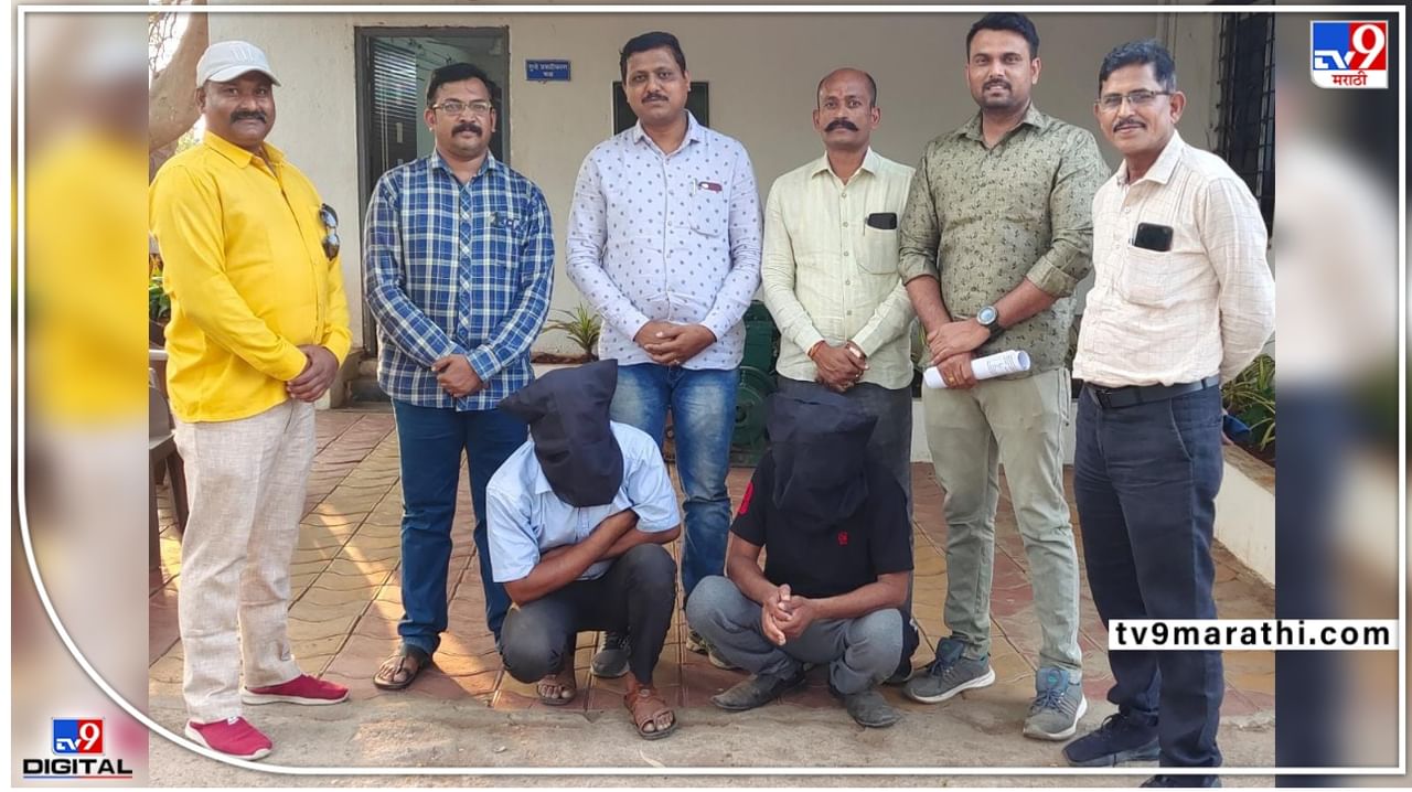 Pune crime : राजगुरूनगरात रात्रीच्या वेळी कारमधून मोबाइल चोरणारा अन् विकत घेणारा अडकला पोलिसांच्या सापळ्यात