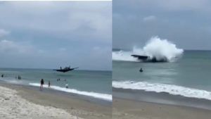 Video : लोक समुद्रकिनारी मजा करत होते, इतक्यात हेलिकॉप्टर कोसळलं अन् होत्याचं नव्हतं झालं!