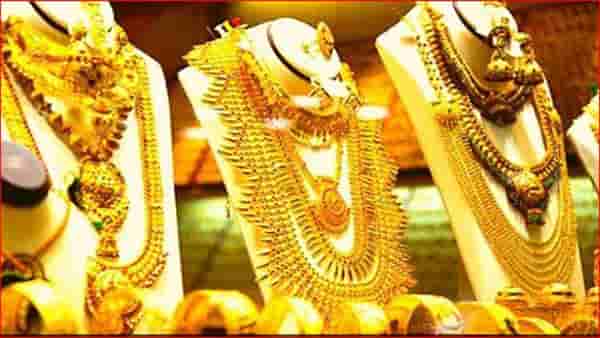 Today Gold, silver prices: सोन्याच्या घसरणीला ब्रेक दरात किंचित वाढ; जाणून घ्या आजचे सोन्या-चांदीचे दर