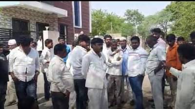 Beed | 75 वर्षीय महिलेचा अंत्यविधी रोखून धरला, स्मशानभूमीच्या जागेचा वाद, केजमधील सोनेसांगवी शिर्डी गावातील प्रकार