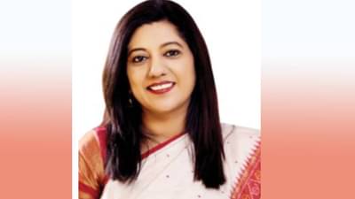 प्रेरणादायक! बारावीत नापास झाल्या, अन् वयाच्या 22 वर्षी IAS बनल्या, वाचा अंजू शर्माची कहाणी...