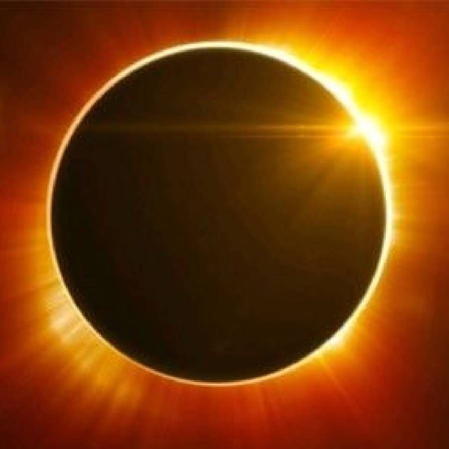 नासाच्या म्हणण्यानुसार, 30 एप्रिलच्या ग्रहण दरम्यान, सूर्याची 64 टक्के प्रतिमा चंद्राद्वारे अवरोधित केली जाईल.वर्षातील पहिले सूर्यग्रहण आज होणार आहे आणि दुसरे सूर्यग्रहण 25 ऑक्टोबर 2022 रोजी होणार आहे. 
