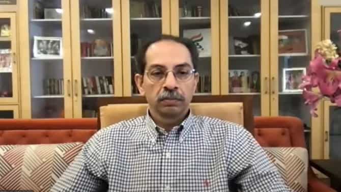 CM Uddhav Thackeray : कर्मानं मरणार त्याला धर्मानं काय मारायचं? शिवसैनिकांना शिवसेनाप्रमुखांचा कानमंत्र सांगत उद्धव ठाकरेंचा भाजपावरही हल्लाबोल