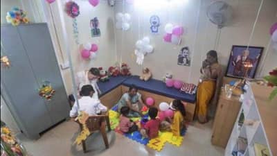 Pune Station : पुणे रेल्वे स्थानकात आता मुलांसाठी Child friendly room, काय वैशिष्ट्य? वाचा सविस्तर