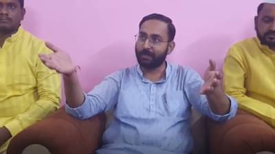 Ahilyadevi Holkar : अहिल्यादेवी होळकर जयंतीदिनी पवार आणि पडळकरांमध्ये जोरदार राजकारण; होळकर घराण्याच्या वंशजांची वादावर भूमिका काय?