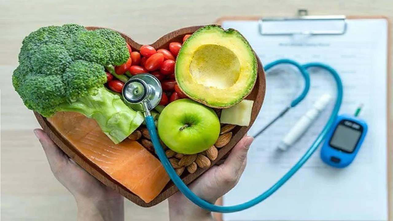 Health Care : रोजच्या आहारात थोडासा बदल करा आणि कोलेस्टेरॉल नियंत्रणात ठेवा!