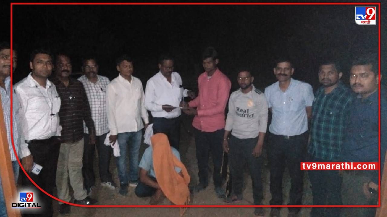 BHANDARA : आयपीएलच्या सट्टेबाजाला मुद्देमालासह अटक, स्थानिक गुन्हे शाखेची कारवाई BHANDARA : आयपीएलच्या सट्टेबाजाला मुद्देमालासह अटक, स्थानिक गुन्हे शाखेची कारवाई