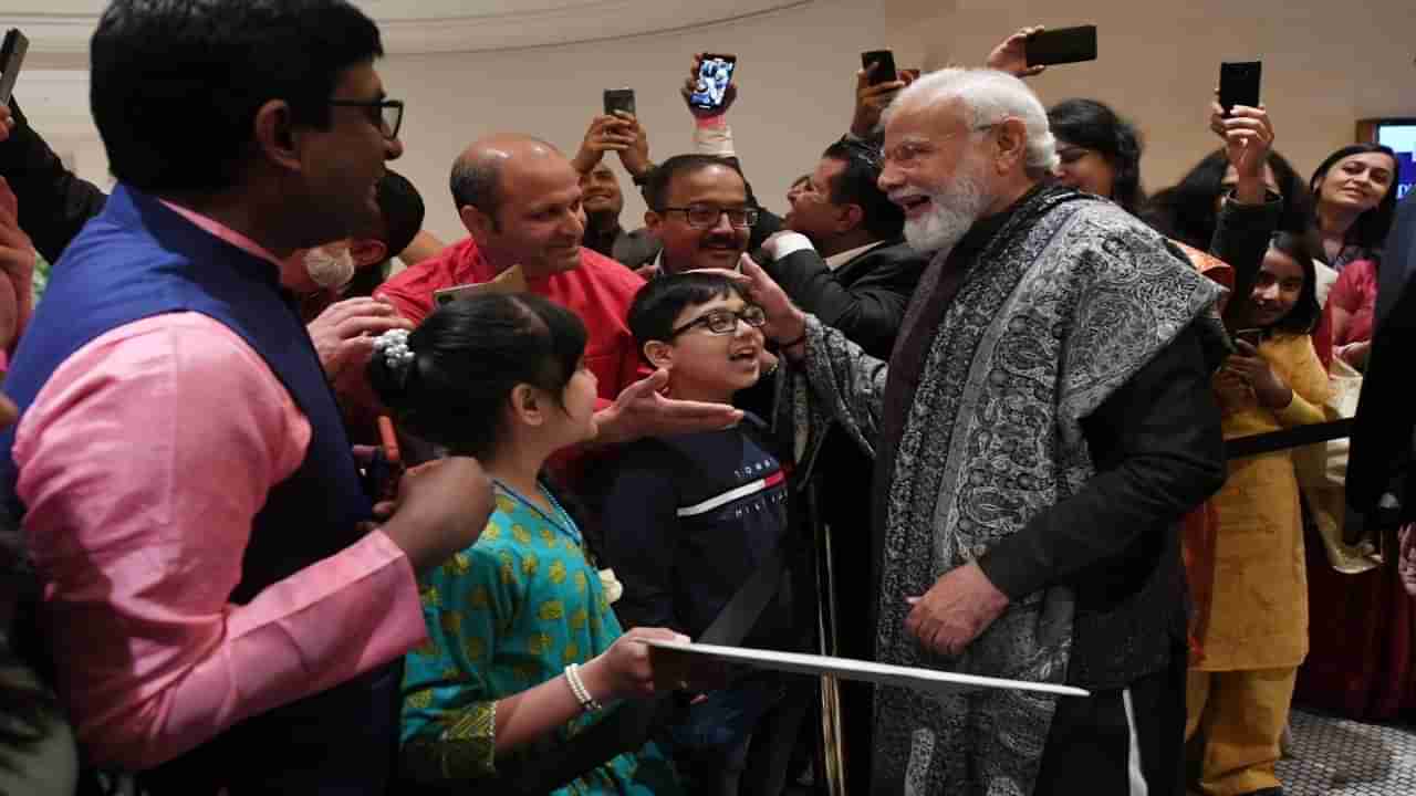 PM Modi In Germany: छोट्या मुलीची कलाकृती पाहून पंतप्रधानांनी विचारले, तू माझे स्केच का बनवले; मिळालेल्या उत्तराने मोदीही भारावले