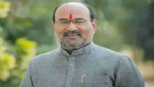 Sanjay kaka Patil : ..तर संजयकाकांच्या मुलाच्या लग्नात गोंधळ घालू, स्वाभिमानी शेतकरी संघटनेचा इशारा