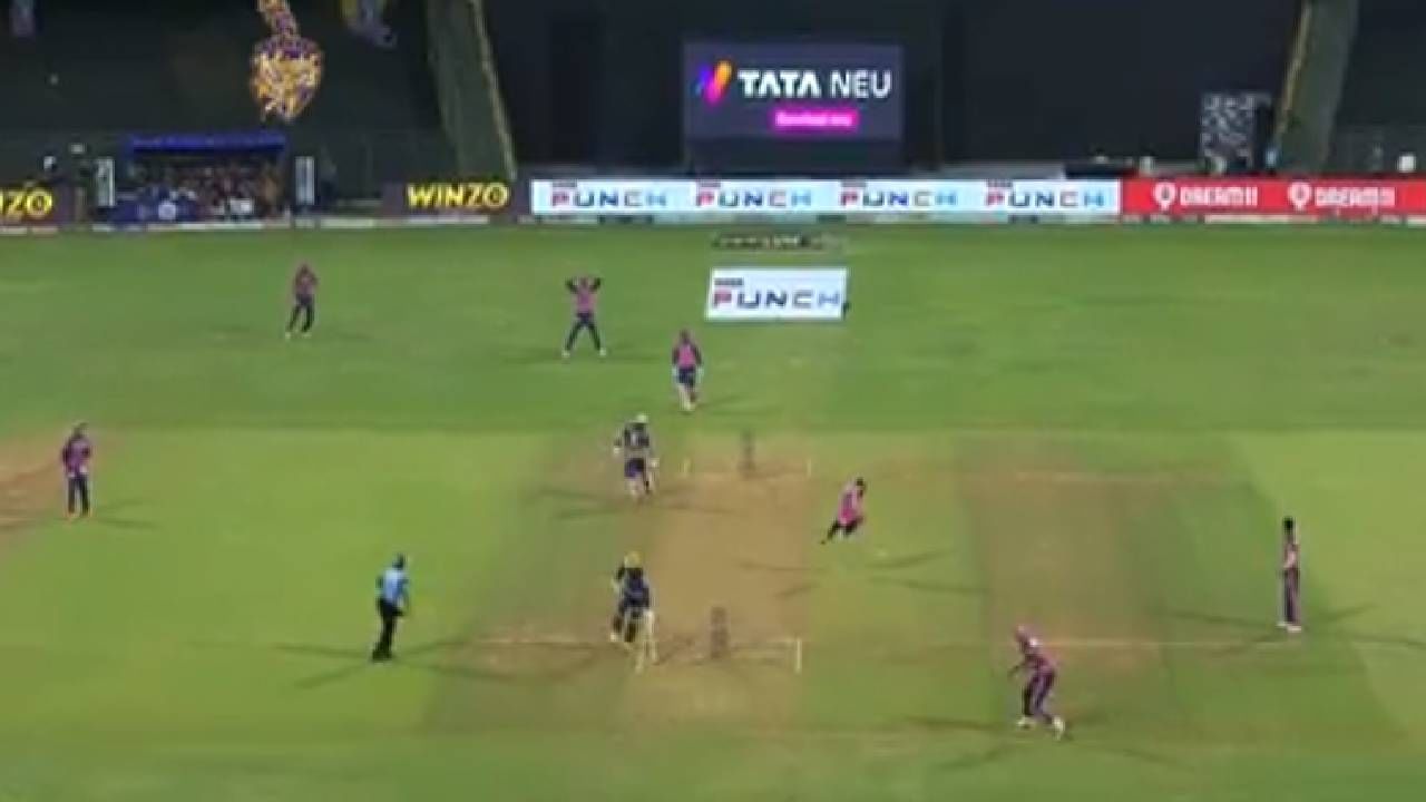 KKR vs RR IPL 2022: नशीब, प्रसिद्ध कृष्णाने जवळून केलेला थ्रो ट्रेंट बोल्टला किती जोरात लागला ते पहा, VIDEO
