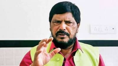 RPI for Loud speakers| भोंग्यांच्या संरक्षणार्थ भीमसैनिक सरसावणार, दादागिरी सहन करणार नाही, रामदास आठवलेंचा इशारा