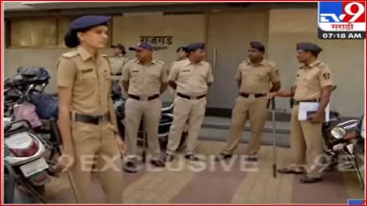 नाशिकमध्ये 14 मनसैनिकांना तडीपारीची नोटीस नाशिकमध्ये 14 मनसैनिकांना तडीपारीची नोटीस