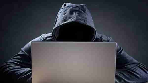 Pune crime : अस्तित्वात नसलेल्या कंपनीत गुंतवले 21 लाख; फसवणूक झाल्याचं लक्षात आल्यावर पुण्यातल्या वाकड पोलिसांत घेतली धाव