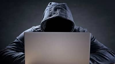 Pune crime : अस्तित्वात नसलेल्या कंपनीत गुंतवले 21 लाख; फसवणूक झाल्याचं लक्षात आल्यावर पुण्यातल्या वाकड पोलिसांत घेतली धाव