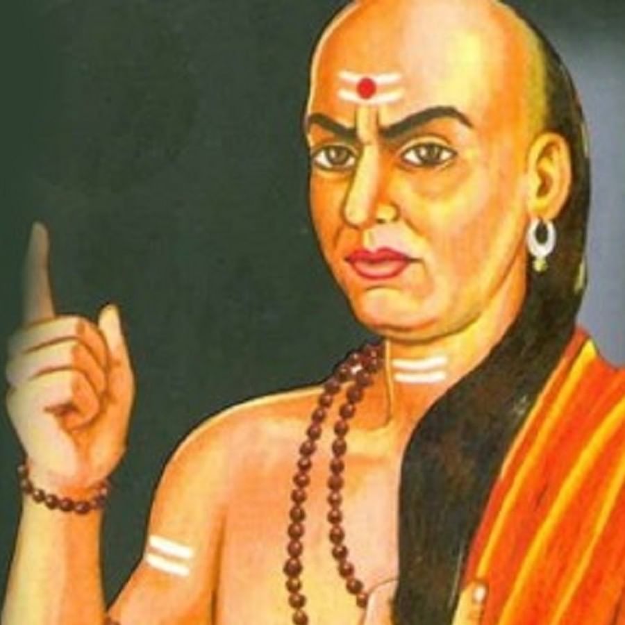 Chanakya Niti: लग्न करण्याआधी आपल्या जोडीदारात ‘हे’  4 गुण आहेत का माहिती करून घ्या, जाणून घ्या चाणक्य निती काय सांगते