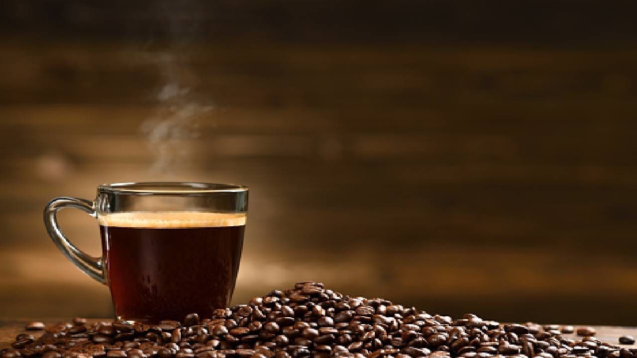 Coffee | दिवसातून इतके कप कॉफी पिणे हृदयासाठी फायदेशीर, मात्र अतिरेक नकोच!