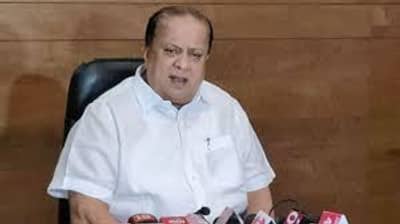 Government Jobs| ग्रामसेवक आणि ग्रामविकास पदे रद्द होणार, याऐवजी एकच पद निर्माण होणार, मंत्री हसन मुश्रीफ यांचा निर्णय काय?