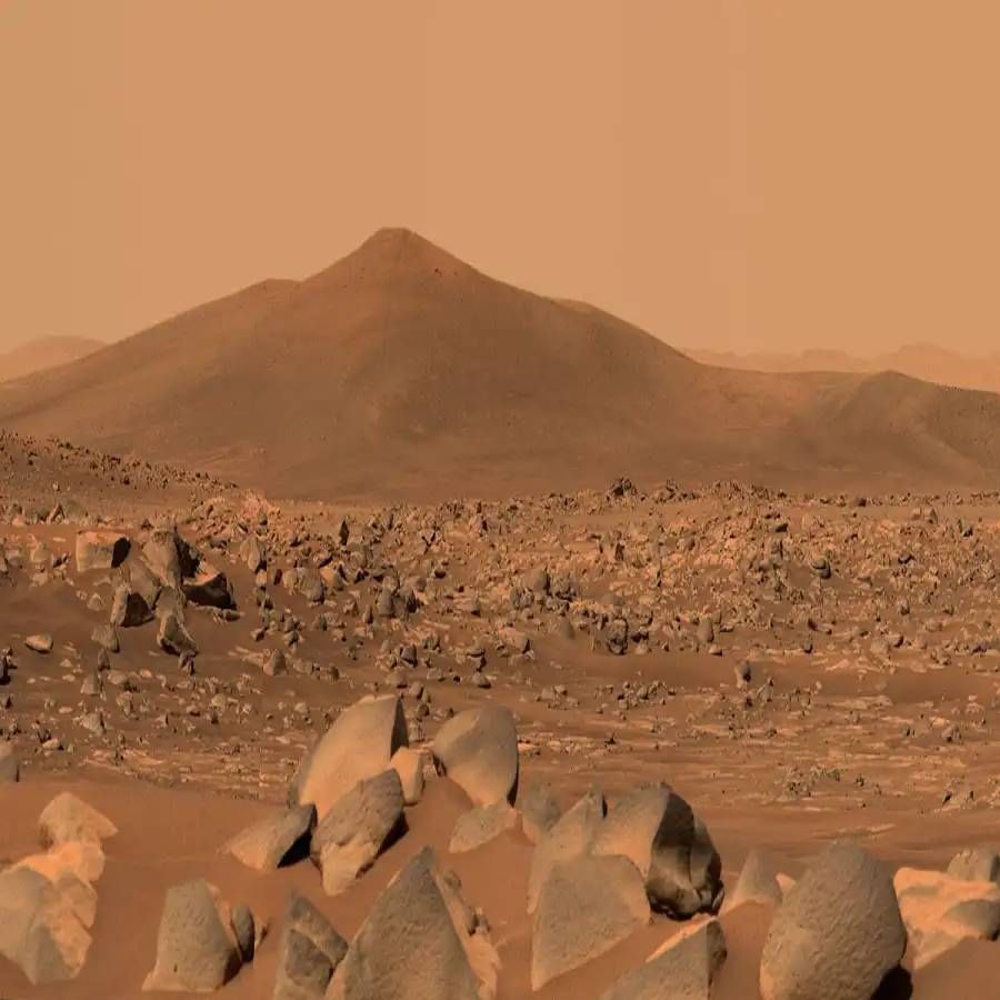  1. मानवी वस्तीचं पुढचं डेस्टिनेशन म्हणून मंगळाकडे पाहिलं जातं. मंगळावर वस्ती करता यावी म्हणून अनेक जगभरातून प्रयत्न होत आहे. नासापासून ते स्पेसएक्स सारख्या खासगी कंपन्यांनीही मंगळावर वस्ती करण्यासाठीच्या प्रकल्पाची घोषणा केली आहे. या हालचाली सुरू असतानाच मंगळावर एका महाकाय पंजाचे ठसे आढळून आले आहेत. त्यामुळे एकच चर्चा सुरू झाली आहे.(NASA)