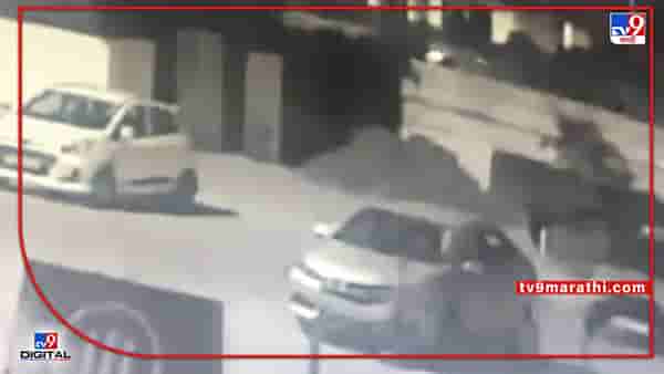 Attack on Punjab Police : पंजाब पोलीस इंटेलिजन्स मुख्यालयावर चालत्या कारमधून रॉकेट डागले; सीसीटीव्ही फुटेजमध्ये संशयित हल्लेखोरही दिसले; 3 तरुणांना अटक