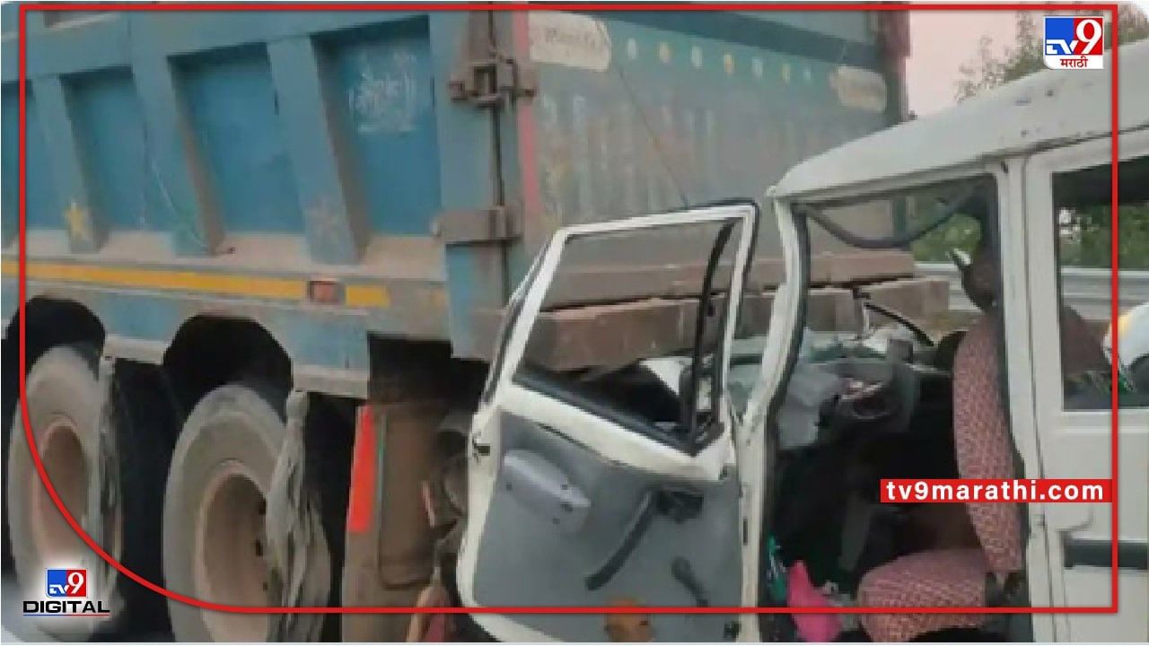 Yamuna Express Way Accident | भीषण अपघात, चार महिलांसह पाच जणांचा जागीच मृत्यू, यमुना एक्स्प्रेस हायवे ठरतोय मृत्यूचा सापळा