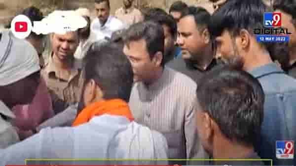 Aurangabad | गाडीची दुचाकीला धडक, ताफा थांबवून ओवैसेंनी केली विचारपूस, पहा VIDEO