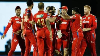 IPL Points Table 2022: पंजाबच्या विजयाने प्लेऑफची रंगत वाढली, SRH, KKR ला फटका, एकदा पॉइंटस टेबलवर नजर मारा