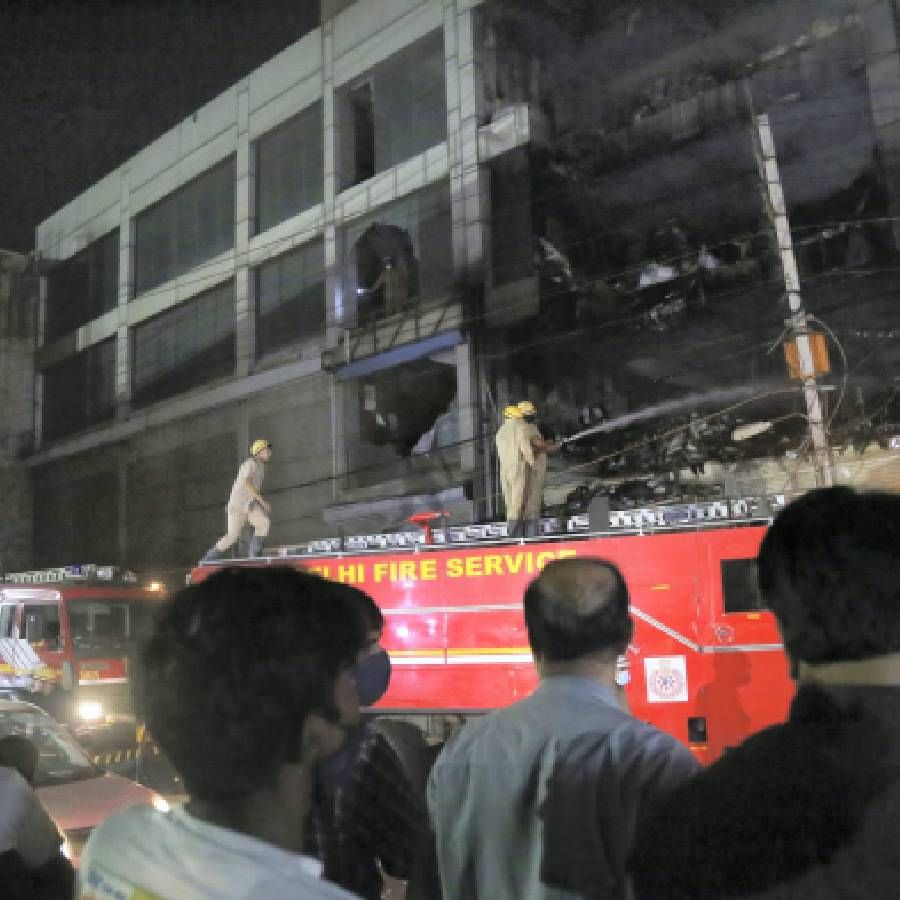 Twenty-seven people were burnt alive in a devastating fire in Delhi on Friday.  Some are still reported missing.  If the fire is contained now, it has claimed the lives of many.  So the hustle is expressed.  Many were injured and taken to hospital for treatment. 