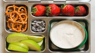 Health | टिफिनमध्ये फळे कट करून मुलांना देत आहात? मग हे दुष्परिणाम एकदा वाचाच!