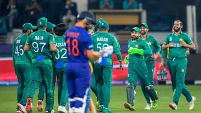 23 ऑक्टोबरला फॉर्ममध्ये रहा, Virat Kohli ला पाकिस्तानातून खास संदेश