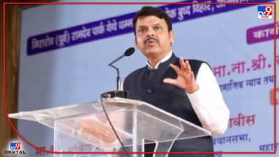 स्मृती इराणींवर पुण्यात भ्याड हल्ला, पोलिसी कारवाई न झाल्यास जशास तसे उत्तर, फडणवीसांचा इशारा