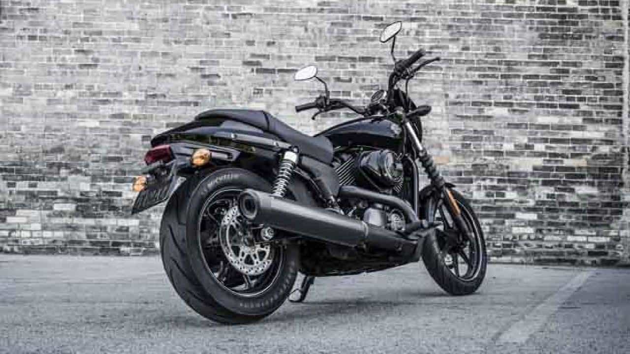 Power Bikes : बाईक भारी, बाईक्सची पॉवर भारी, बाईक्सची विक्री पण लईच भारी ! 1000cc पेक्षा जास्त पॉवर, विक्रीत मोठी वाढ