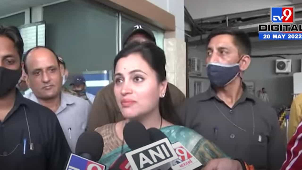 मी जेलमध्ये गेले संजय राऊत नाही; राऊतांशी आमनेसामने झाल्यानंतर नवनीत राणांची प्रतिक्रिया