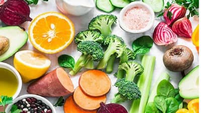 Morning Foods : रोज सकाळी उठल्याबरोबर खा ‘या’ गोष्टी; शरीराला ठेवा आरोग्यदायी