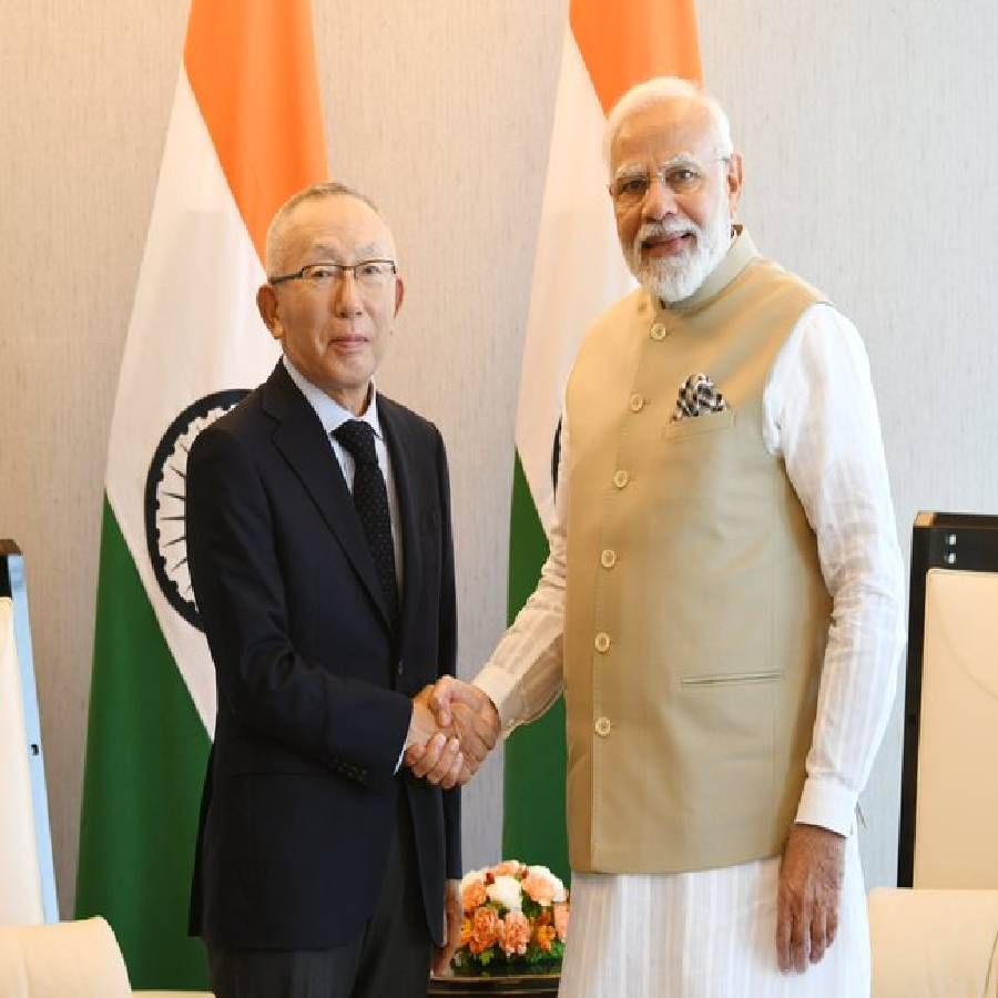 मार्चमध्ये, त्यांना 14 व्या भारत-जपान वार्षिक शिखर परिषदेत पंतप्रधान किशिदा यांचे स्वागत करण्याचा बहुमान मिळाला. त्यांच्या टोकियो भेटीदरम्यान, ते दोन्ही देशांमधील धोरणात्मक आणि जागतिक भागीदारी मजबूत करण्याच्या उद्देशाने संवाद सुरू ठेवण्यास उत्सुक आहेत.
